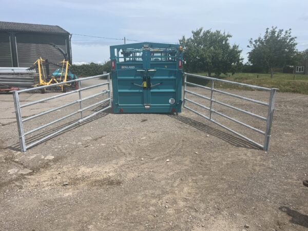 Rolland Rollvan RV742 Cattle trailer - Image 4