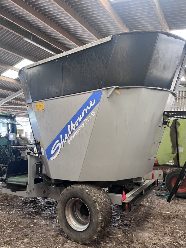 Shelbourne Reynolds Powermix Pro 15 mixer wagon