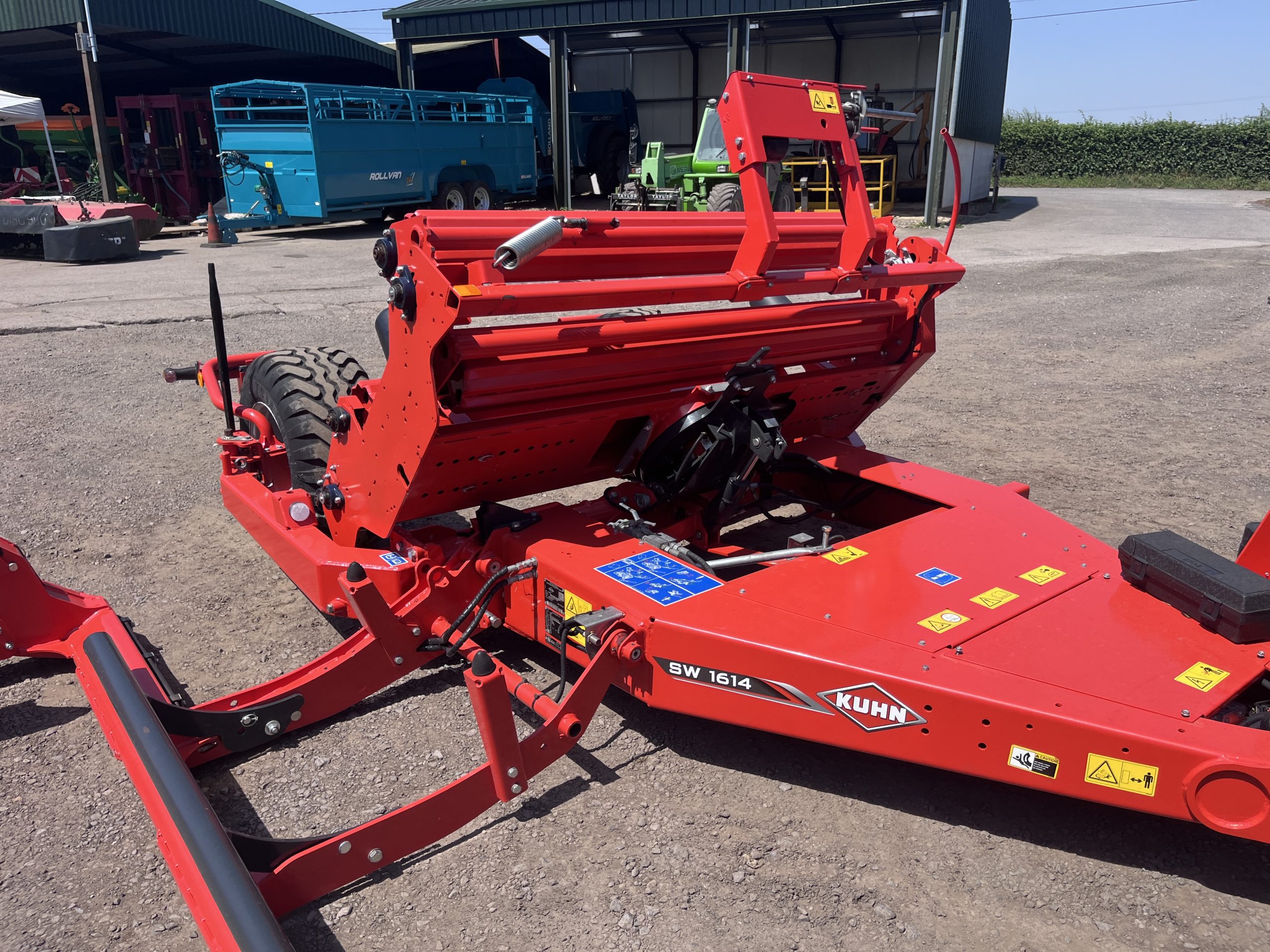 Kuhn SW1614 Bale wrapper - Image 3