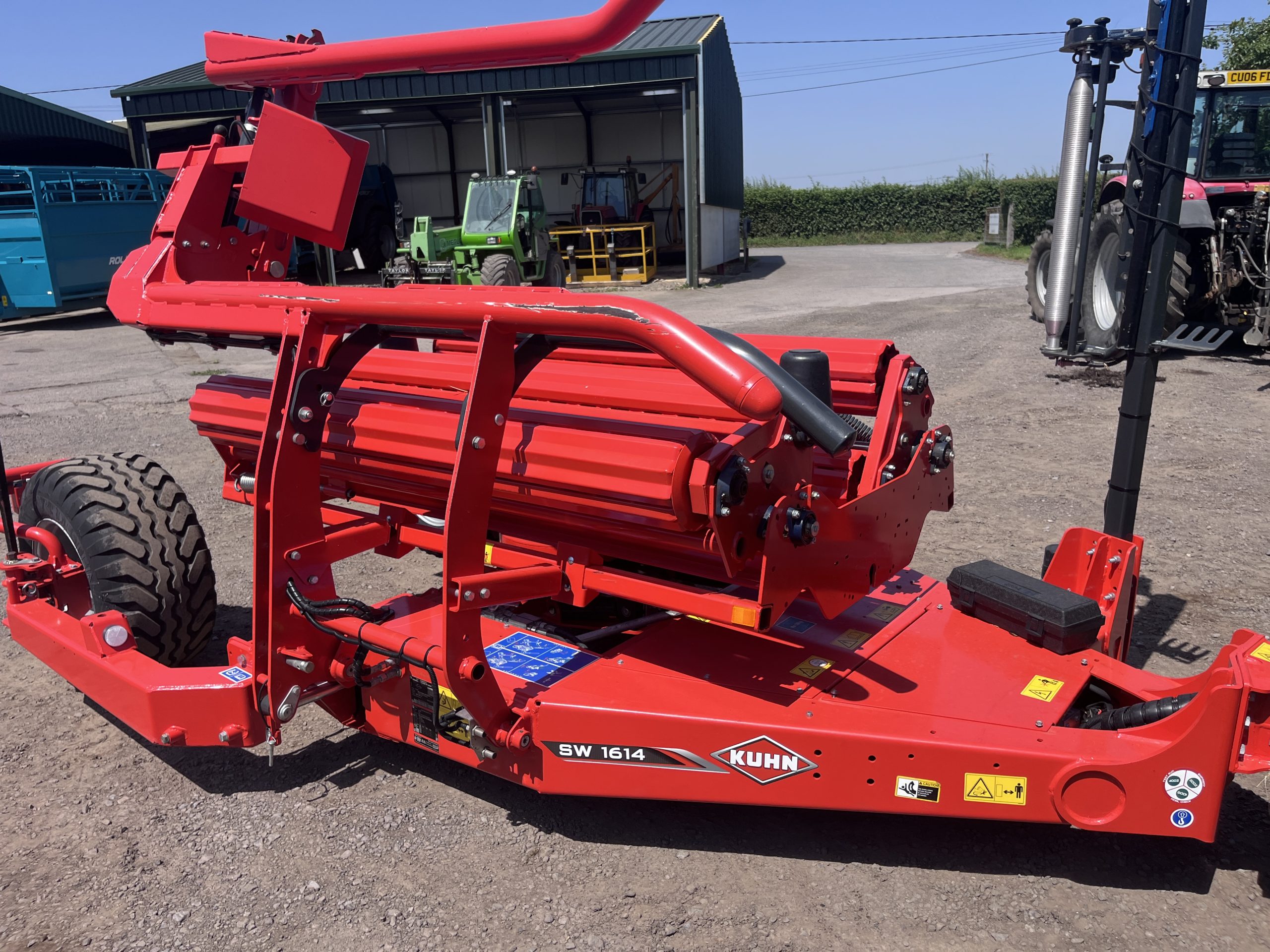 Kuhn SW1614 Bale wrapper