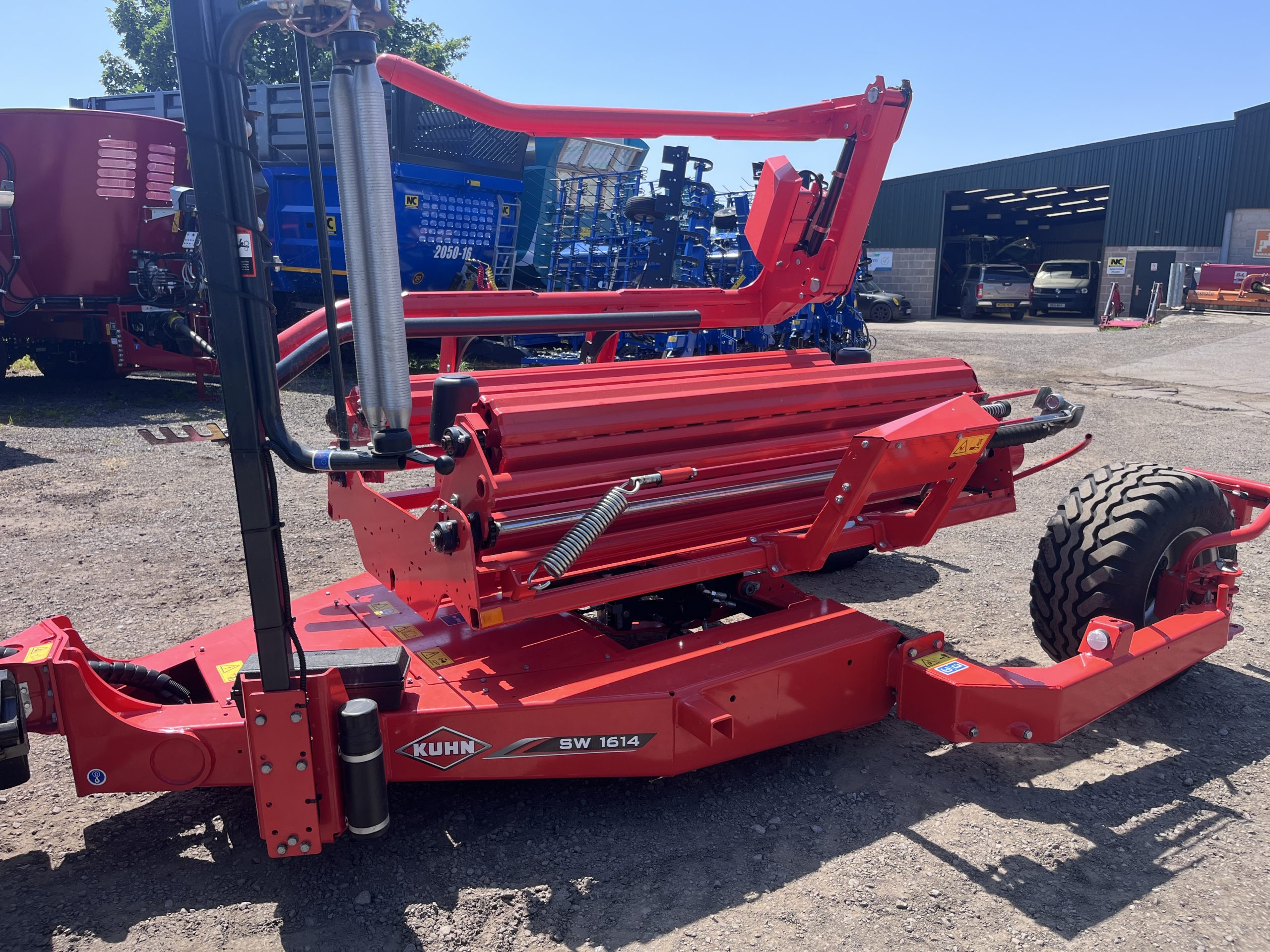 Kuhn SW1614 Bale wrapper - Image 8