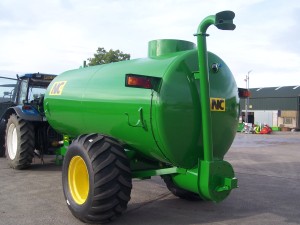 2050-Gallon-Top-Fill-Tanker