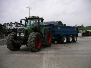 25T-Tri-Axle-dump-trailer